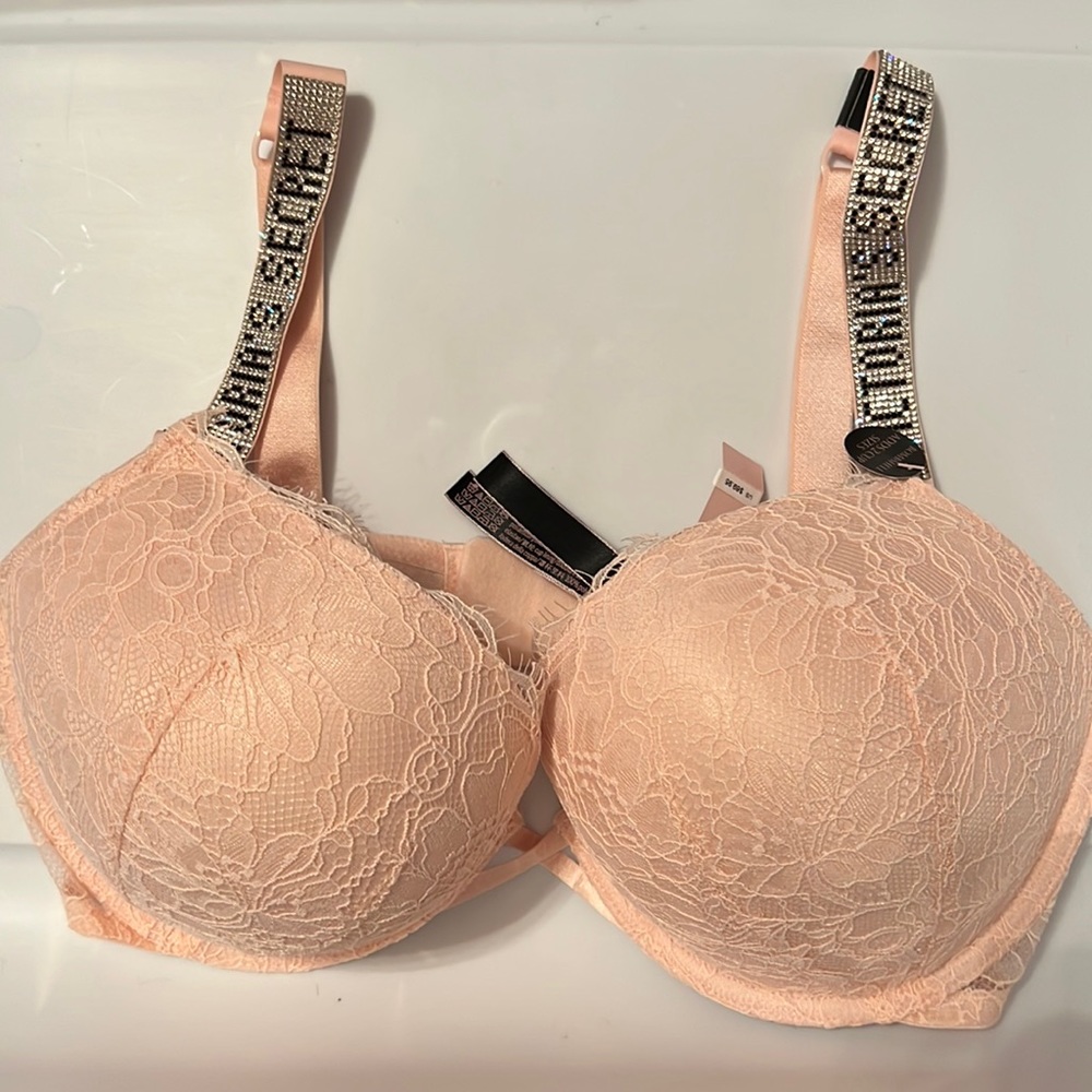 Victoria’s Secret VERY SEXY Bombshell Add-2-Cups Lace Shine Push-Up Bra - 36D